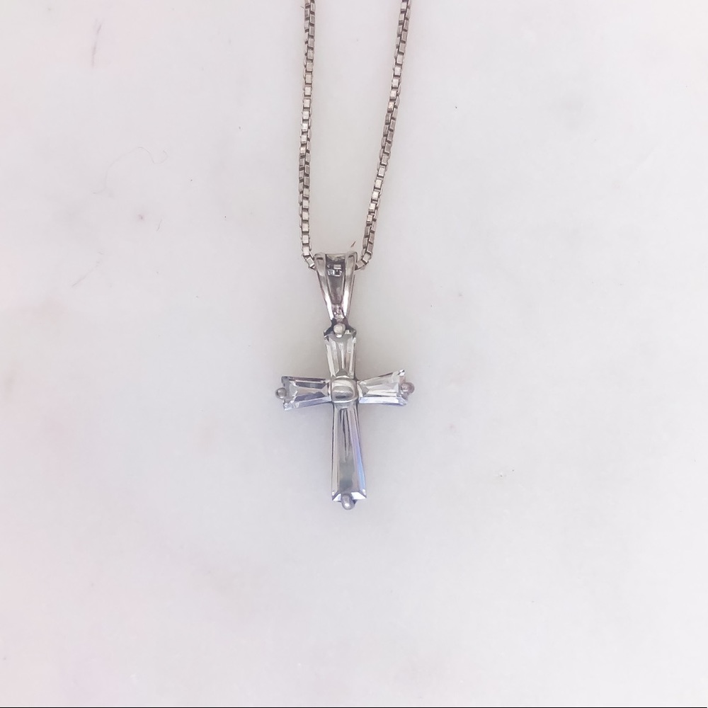 Sterling silver cross necklace with box chain
